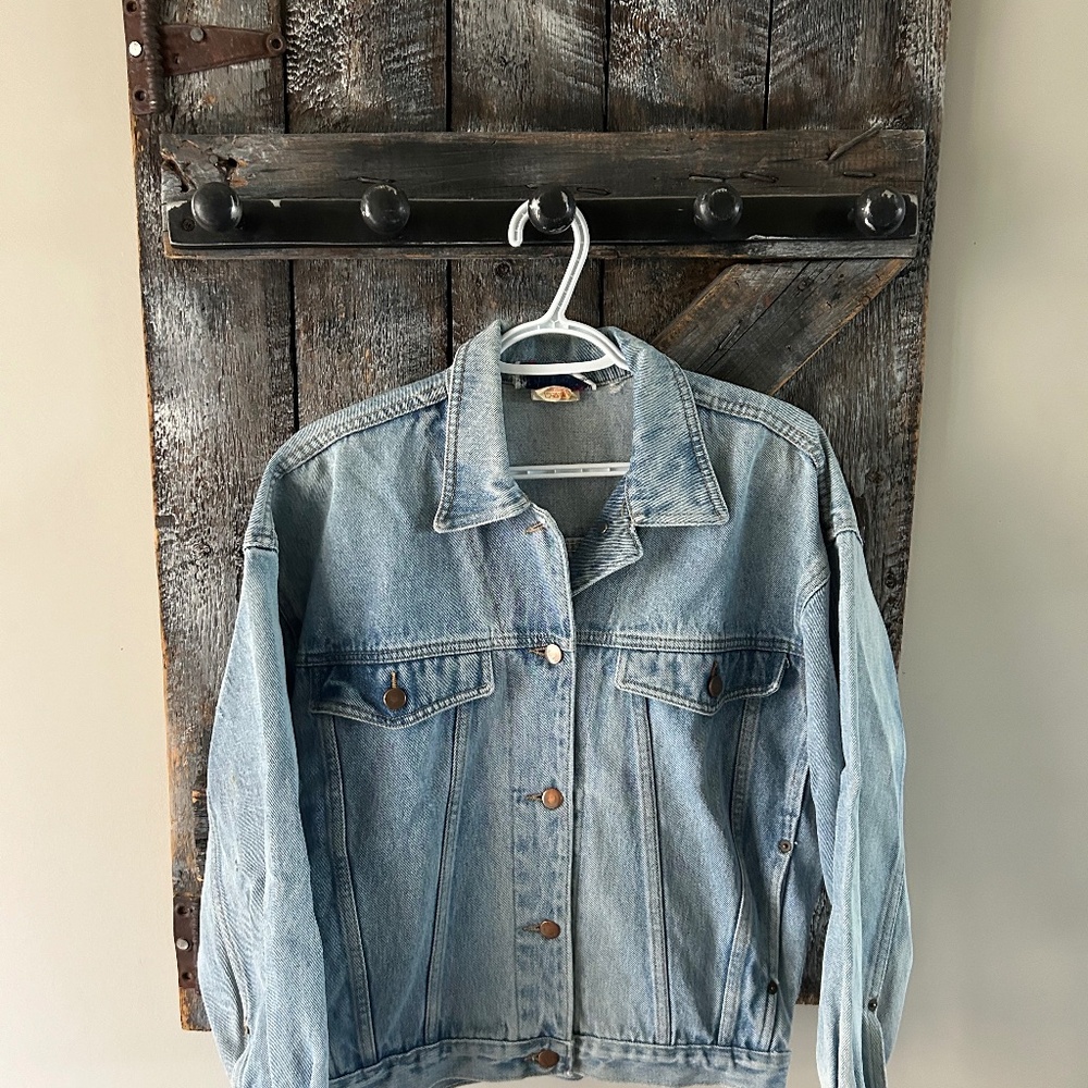 Cotton Ginny Wonen's Vintage Stone Wash Denim Jean Jacket - Size S/M